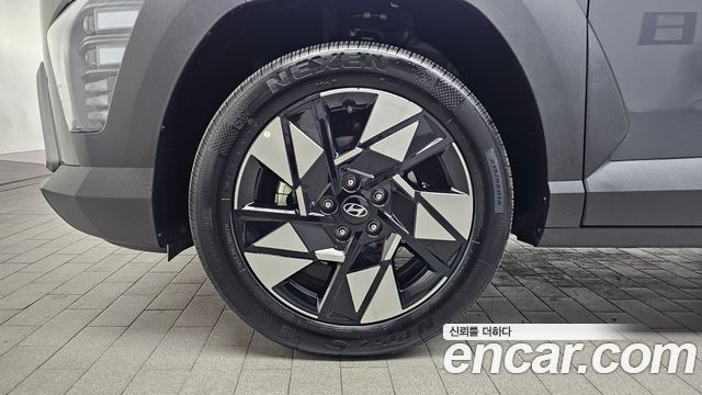 Hyundai Kona 2025 — photo 5