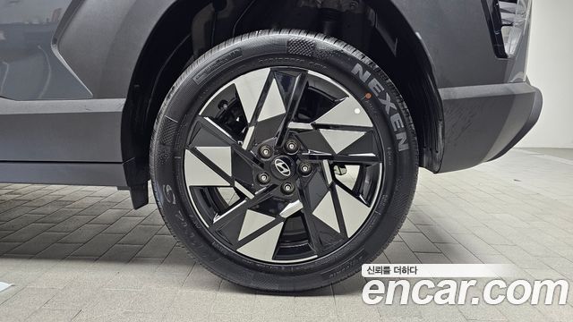 Hyundai Kona 2025 — photo 7