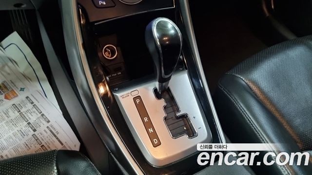 Hyundai AVANTE 2013 — photo 9