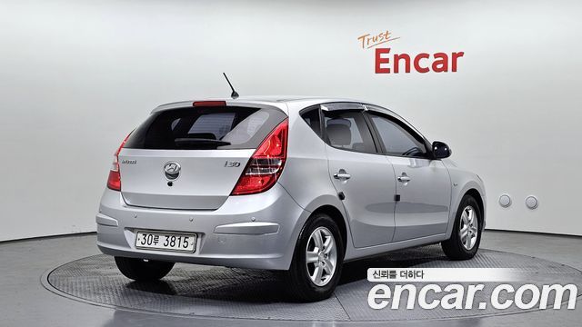 Hyundai i30 2009 — photo 2