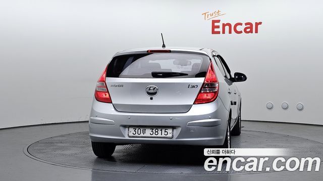 Hyundai i30 2009 — photo 4