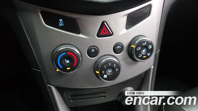 Chevrolet Korea Trax 2016 — photo 21