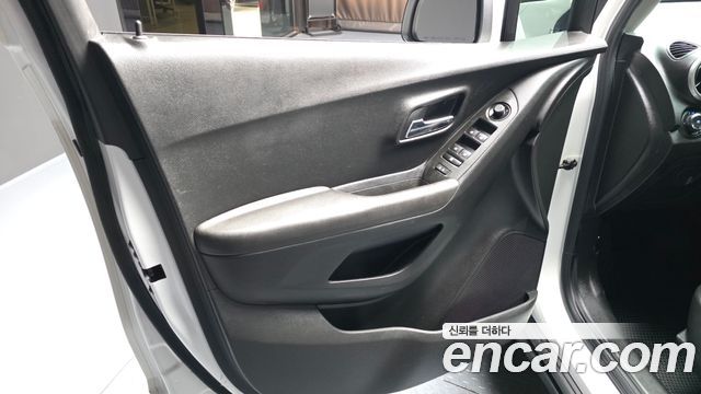 Chevrolet Korea Trax 2016 — photo 14