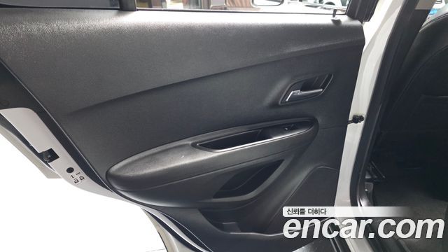 Chevrolet Korea Trax 2016 — photo 15