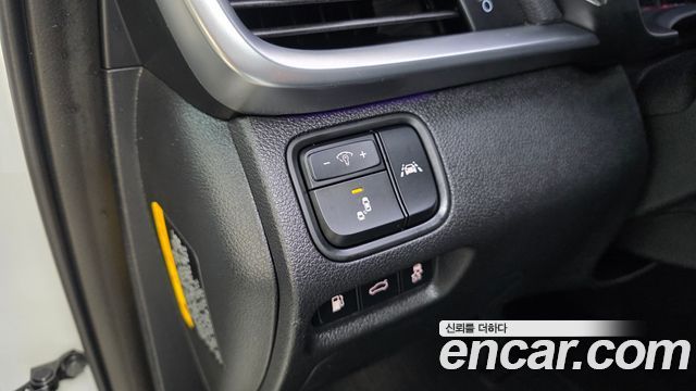 Kia K5 2019 — photo 13