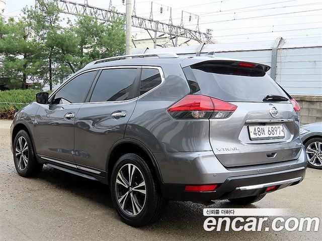 Nissan X-Trail 2018 — photo 3