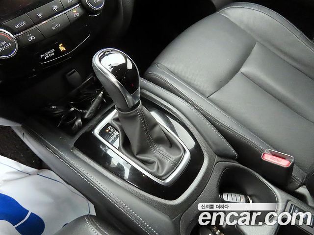Nissan X-Trail 2018 — photo 10