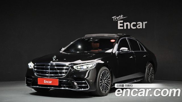 Mercedes-Benz S-Class 2022 — photo 1