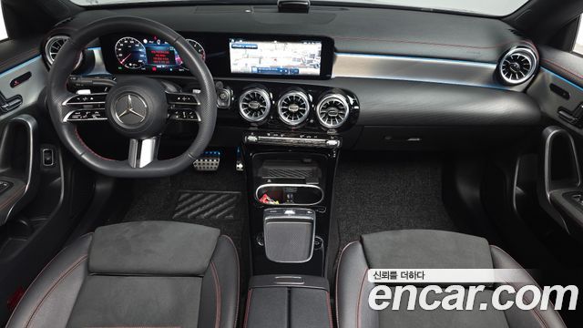 Mercedes-Benz CLA-Class 2024 — photo 9
