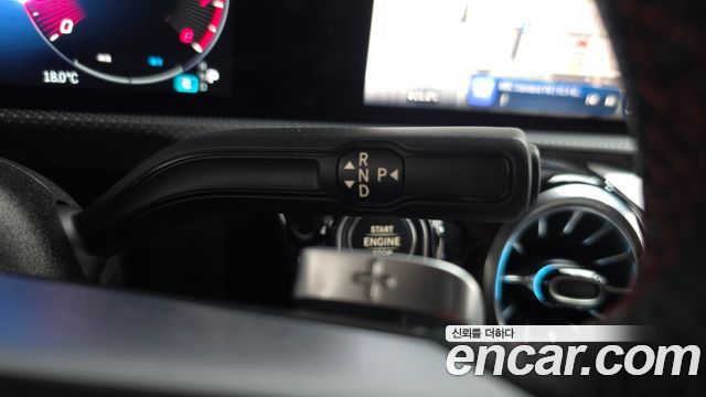 Mercedes-Benz CLA-Class 2024 — photo 11
