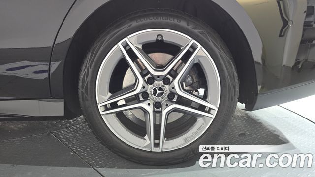 Mercedes-Benz CLA-Class 2024 — photo 6