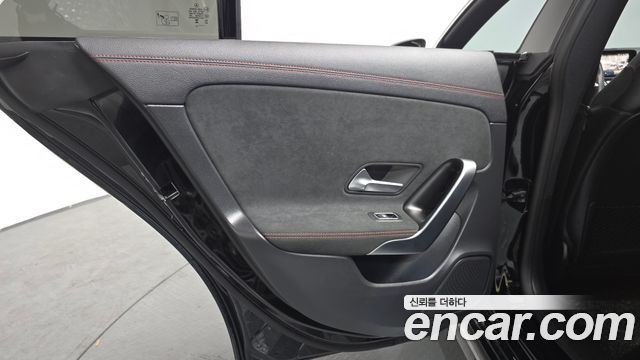 Mercedes-Benz CLA-Class 2024 — photo 14