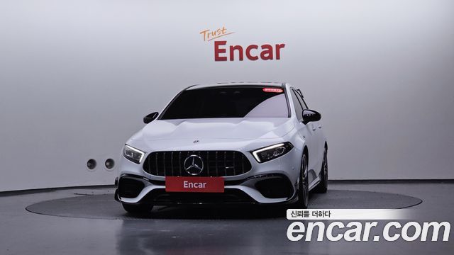 Mercedes-Benz A-Class 2021 — photo 2