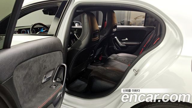 Mercedes-Benz A-Class 2021 — photo 15