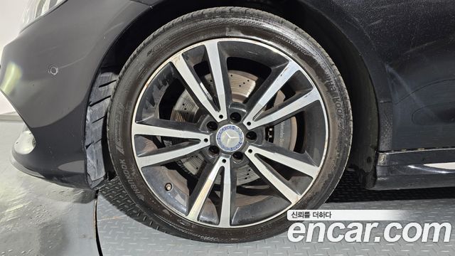 Mercedes-Benz E-Class 2016 — photo 5