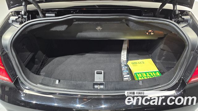 Mercedes-Benz E-Class 2016 — photo 20