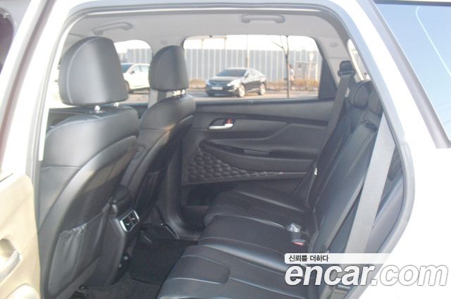 Hyundai Santafe 2021 — photo 7