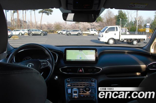 Hyundai Santafe 2021 — photo 8