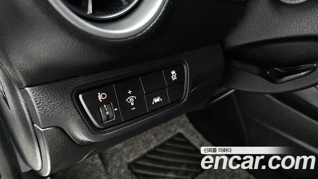 Kia K3 2019 — photo 24