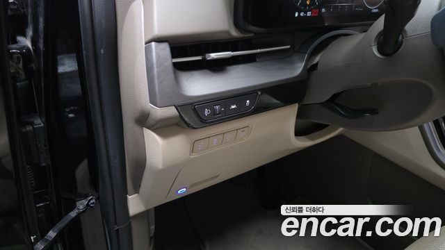 Kia Canival 2023 — photo 20