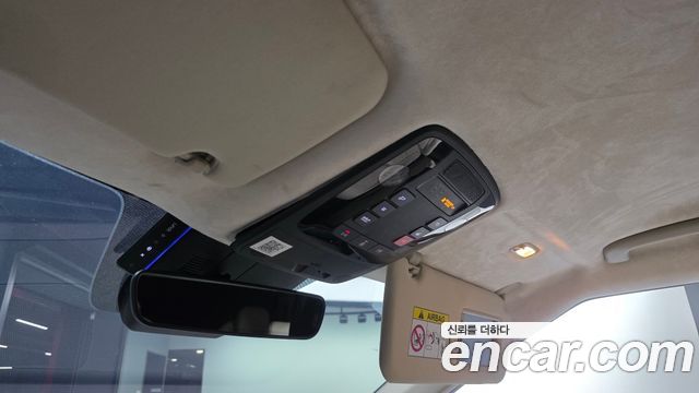 Kia Canival 2023 — photo 27