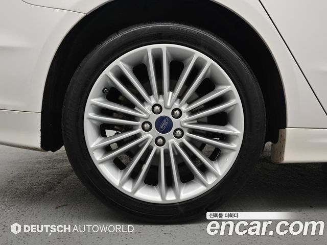 Ford Fusion 2014 — photo 5