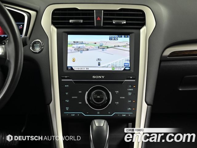 Ford Fusion 2014 — photo 14
