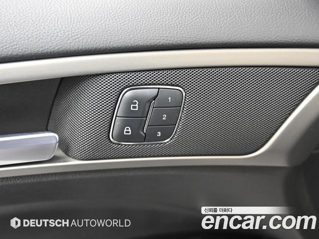 Ford Fusion 2014 — photo 16
