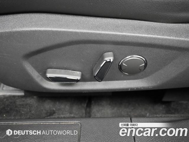 Ford Fusion 2014 — photo 17