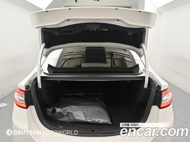 Ford Fusion 2014 — photo 19