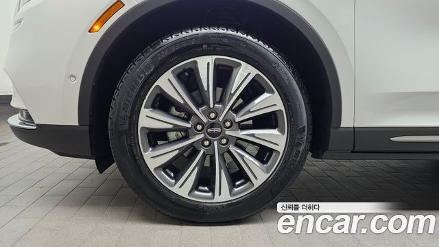 Lincoln Corsair 2021 — photo 5