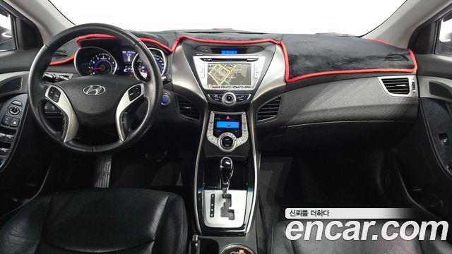 Hyundai AVANTE 2011 — photo 7
