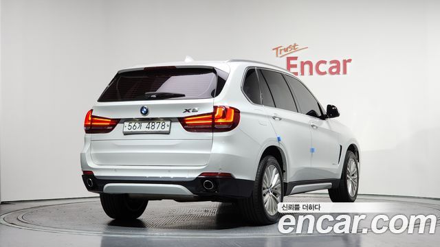 BMW X5 2014 — photo 2