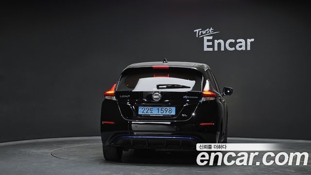 Nissan Leaf 2019 — photo 4