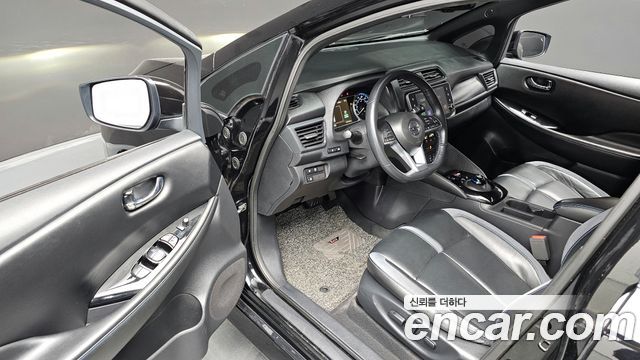 Nissan Leaf 2019 — photo 12