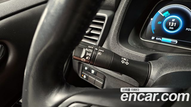 Nissan Leaf 2019 — photo 18