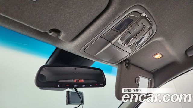 Hyundai Santafe 2020 — photo 17
