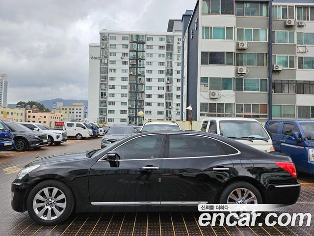 Hyundai Equus 2010 — photo 3