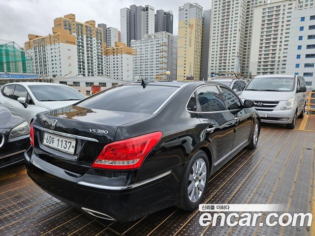 Hyundai Equus 2010 — photo 6