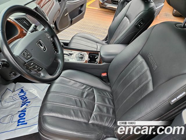 Hyundai Equus 2010 — photo 11