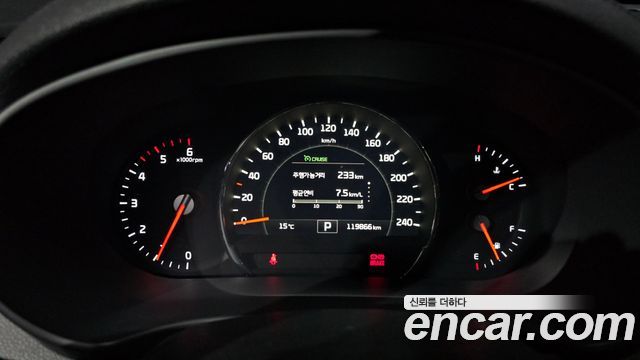 Kia Sorento 2016 — photo 11