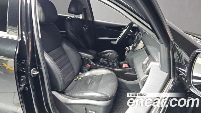 Kia Sorento 2016 — photo 17