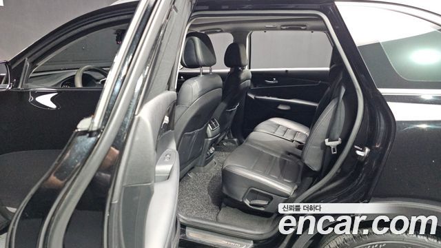 Kia Sorento 2016 — photo 18