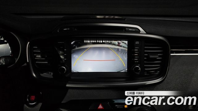 Kia Sorento 2016 — photo 21
