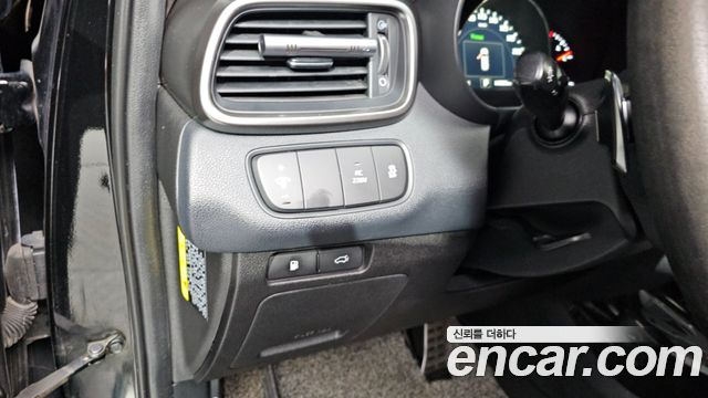 Kia Sorento 2016 — photo 23