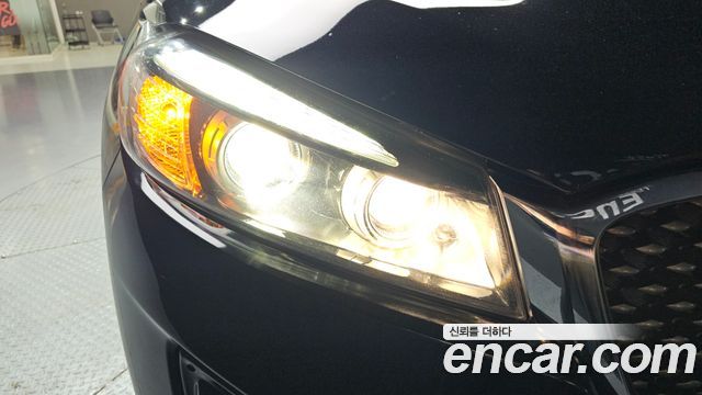 Kia Sorento 2016 — photo 8