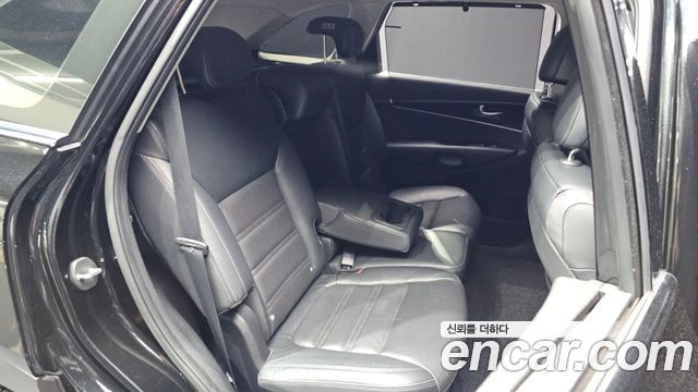 Kia Sorento 2016 — photo 16