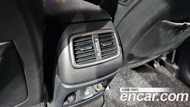 Kia Sorento 2016 — photo 32