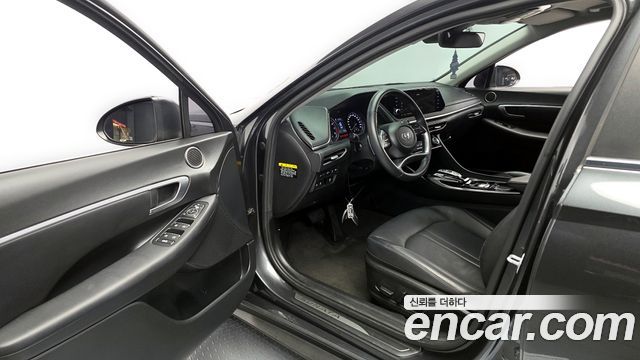 Hyundai Sonata 2020 — photo 13