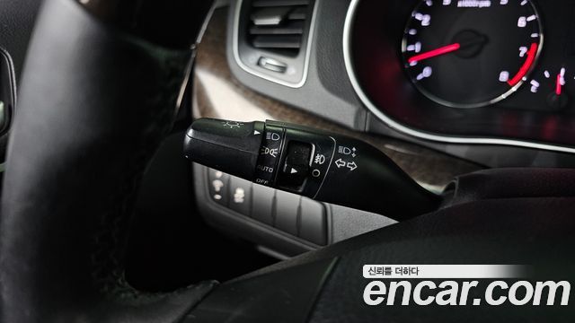 Kia K7 2013 — photo 14